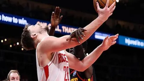 法蒂巴萨10号身价骤降：曾值8000万今仅500万，成市场冷门“隐形球星”